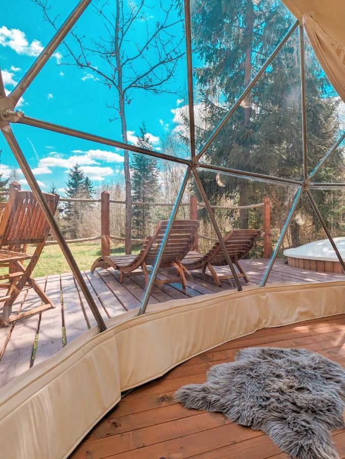Hotel Medve Dome - Luxury Camping In The Middle Of Nature Vlahita Esterno foto
